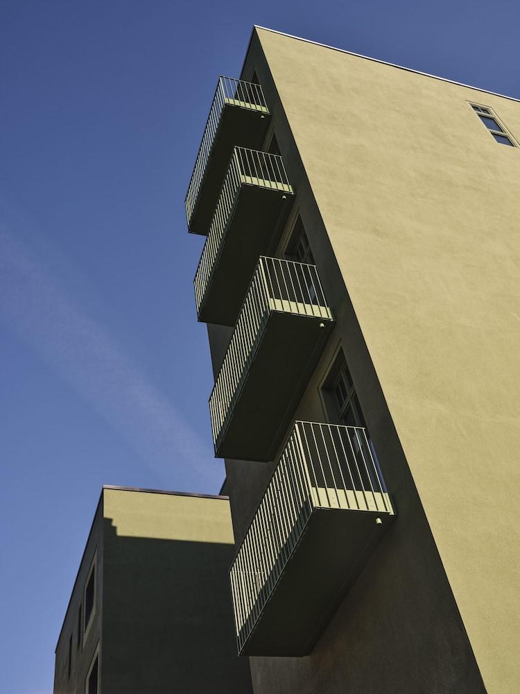 Sly Berlin 2