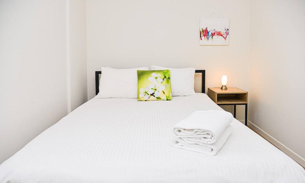 Modern Apartment Dora 2