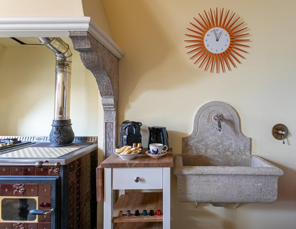 Wondrous Palazzetto 1619 in Magical Burano Island 2