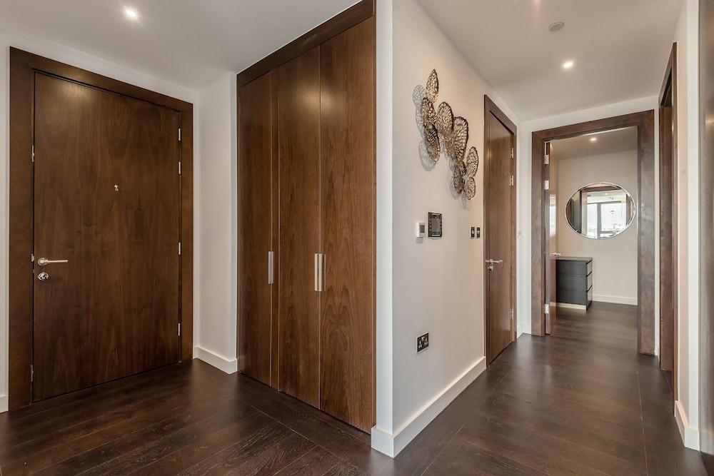 Thornes House Apartments 2