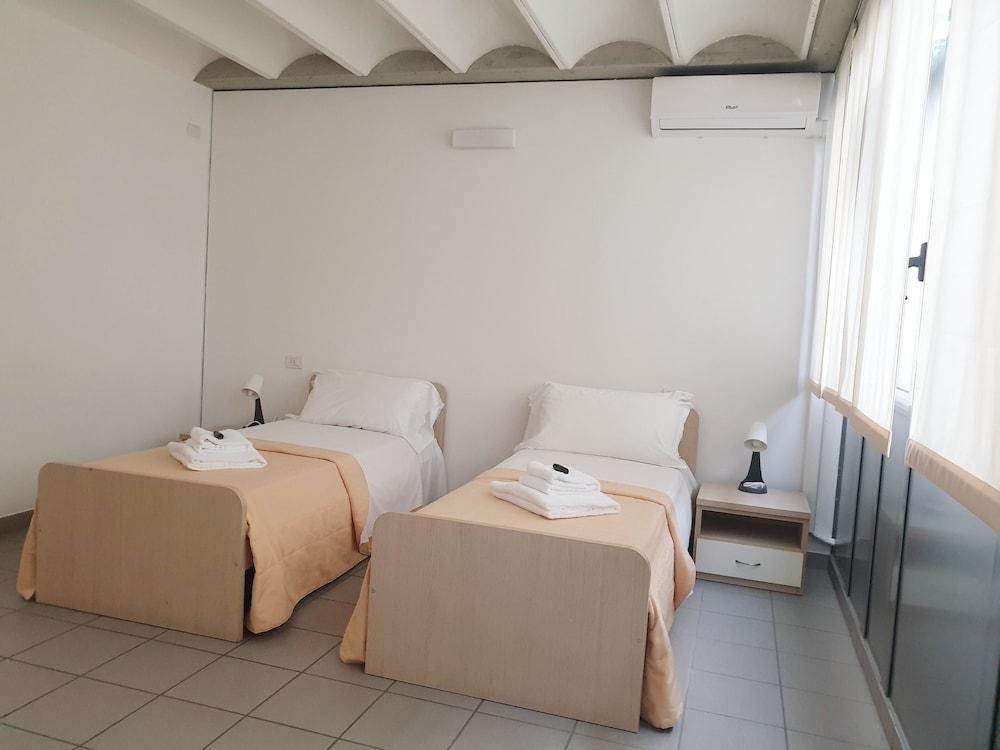 Appartamenti  Casa Ideale Lecco 1