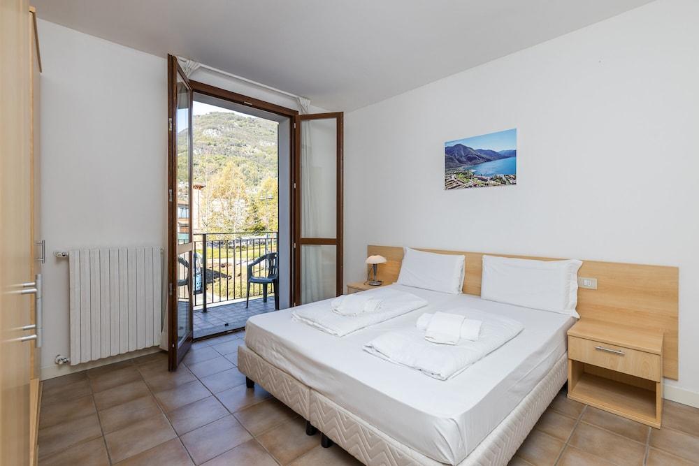 Porto Letizia Ferrara 3 1