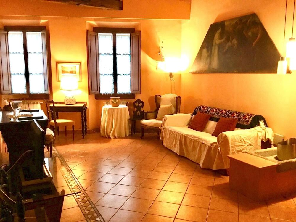 Ruote Apartment First 1