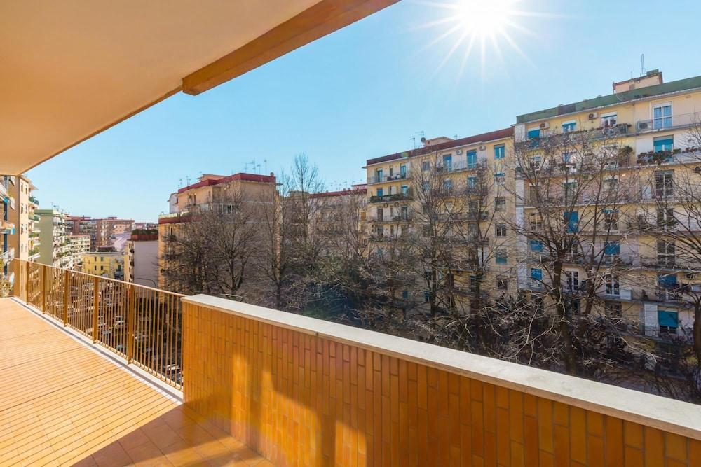 Vomero Family Apartment by Wonderful Italy 2