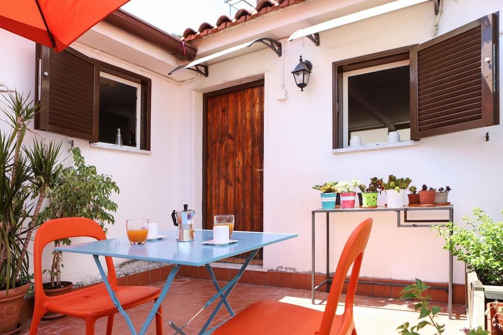 Appartamento Con Terrazzo a Piazza Dante by Wonderful Italy