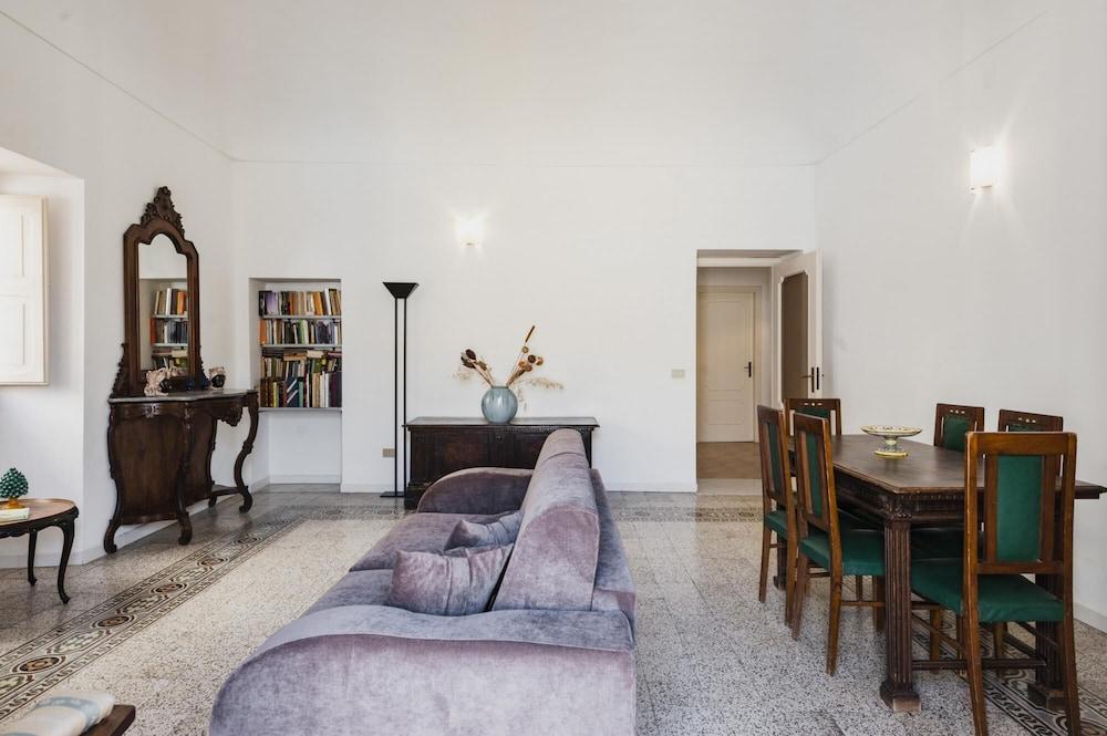 Duplex Con Terrazza a Noto by Wonderful Italy 2
