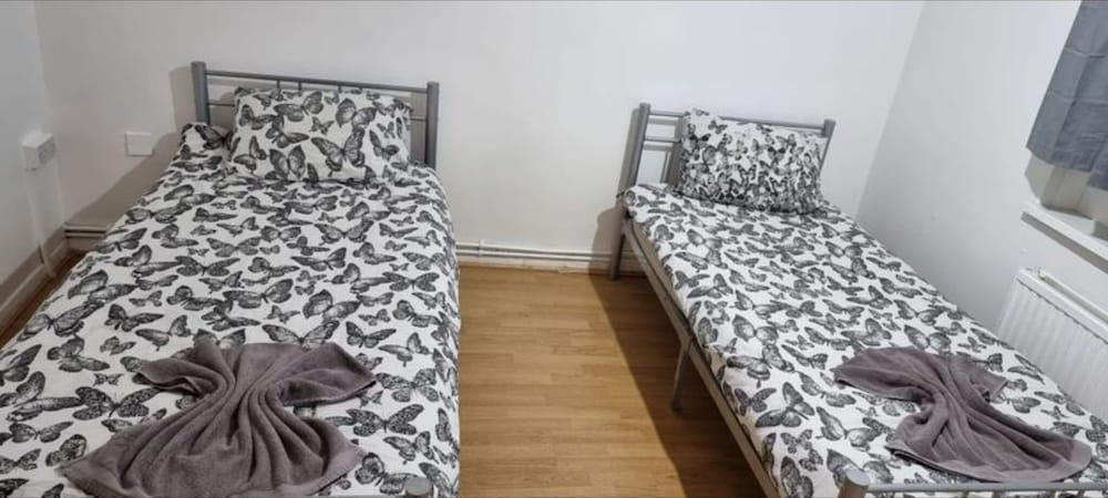 Double Bedroom in House Share for Rent