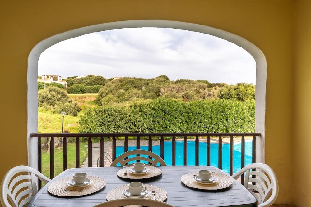 Sea Villas 4in 1km From the Beach