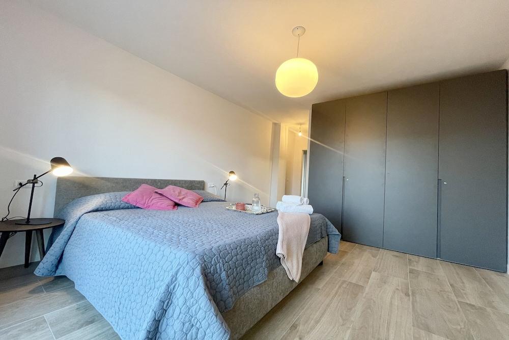 Modern House Apartment 4 1