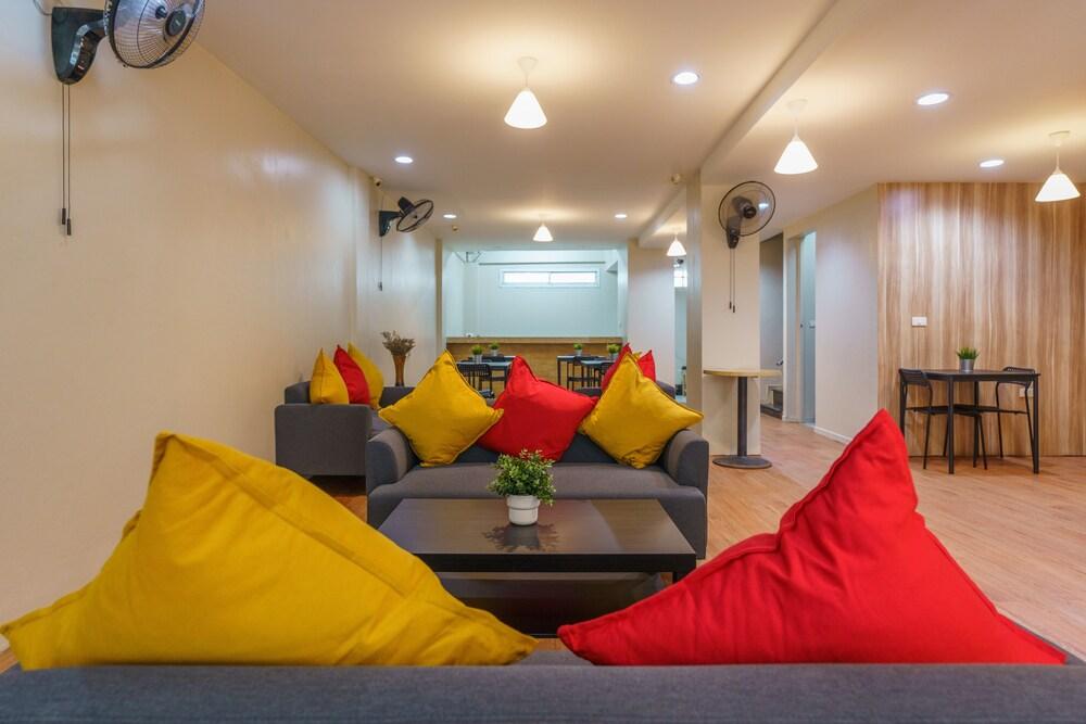 Cheqinn Bed Sukhumvit 1