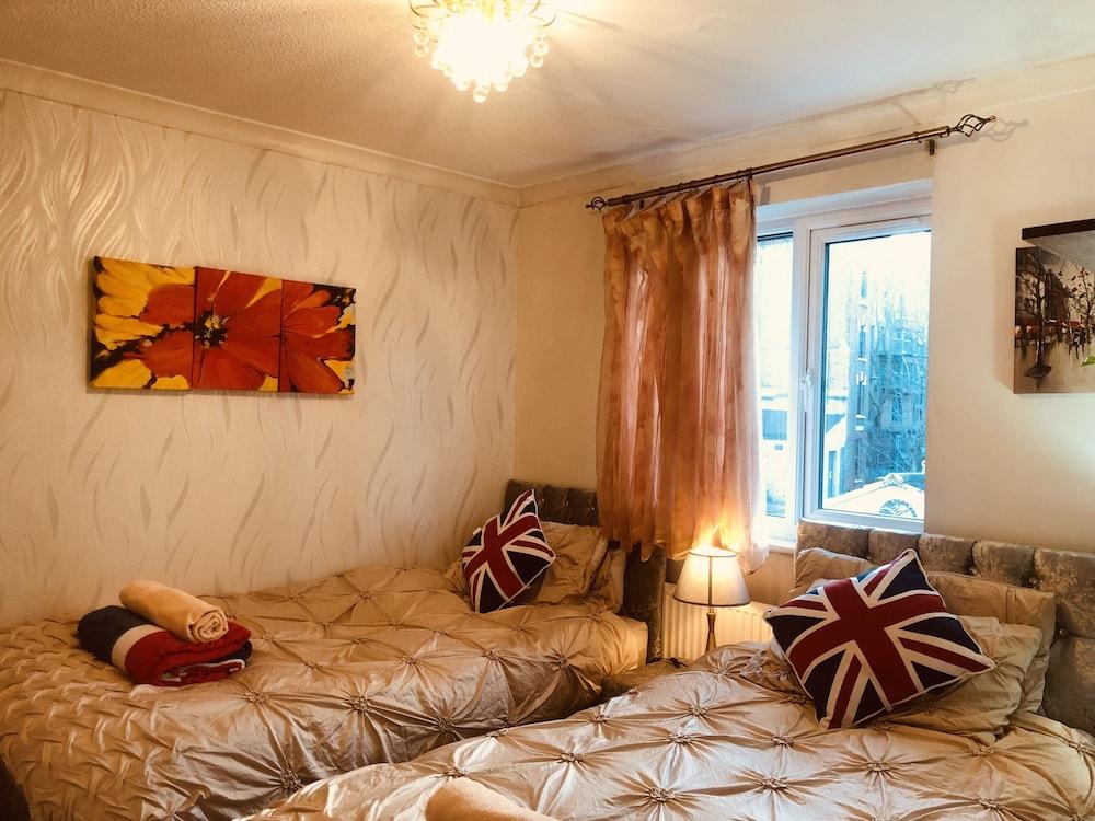 Centrally Located 4 Bedroom House 1