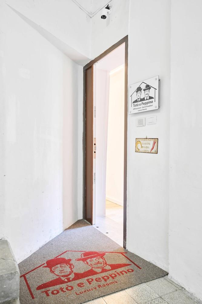 Toto E Peppino Luxury Rooms 1