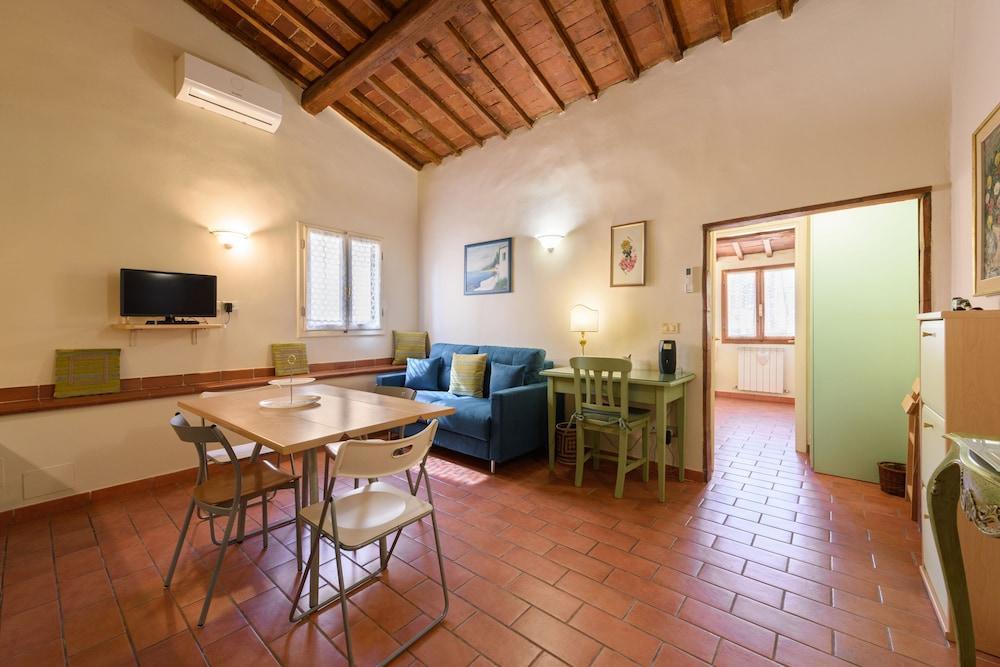 Casa Benedetta by Mmega