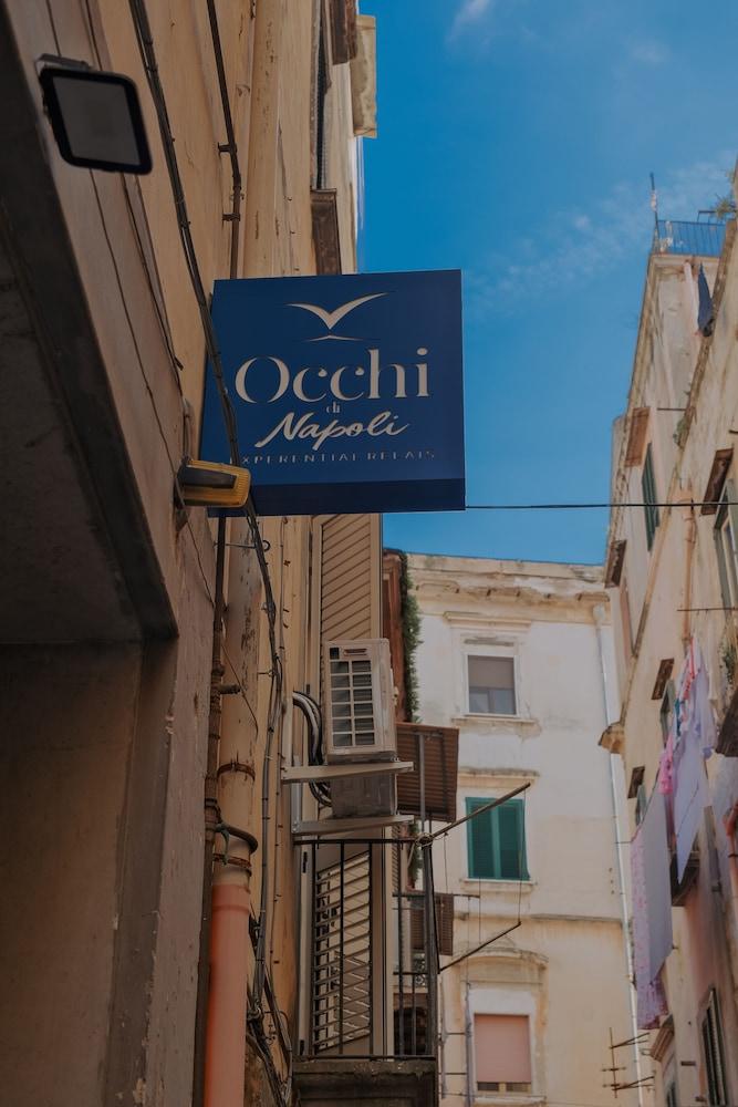 Occhi di Napoli