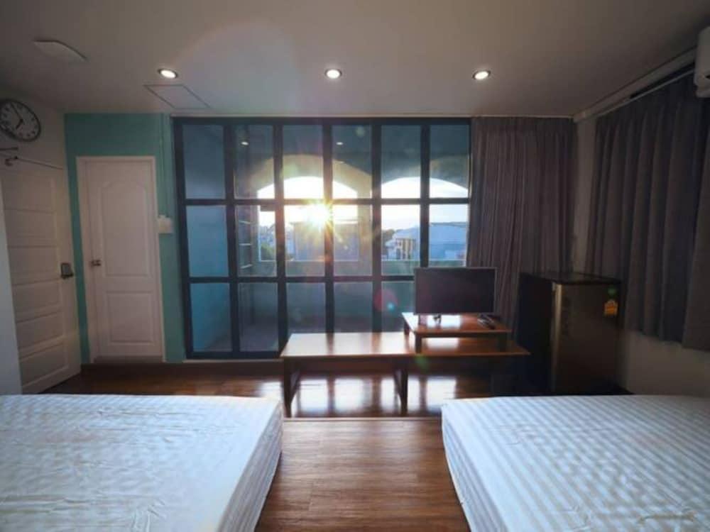 99 Hostel Khaosan