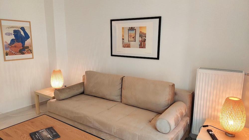 Wonderful Apartment in Acropolis