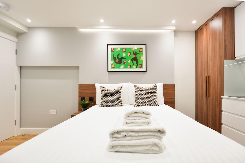 Leinster Square Serviced Apartments by Concept Apartments