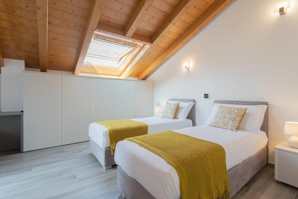 Dream Lake Apartments 2