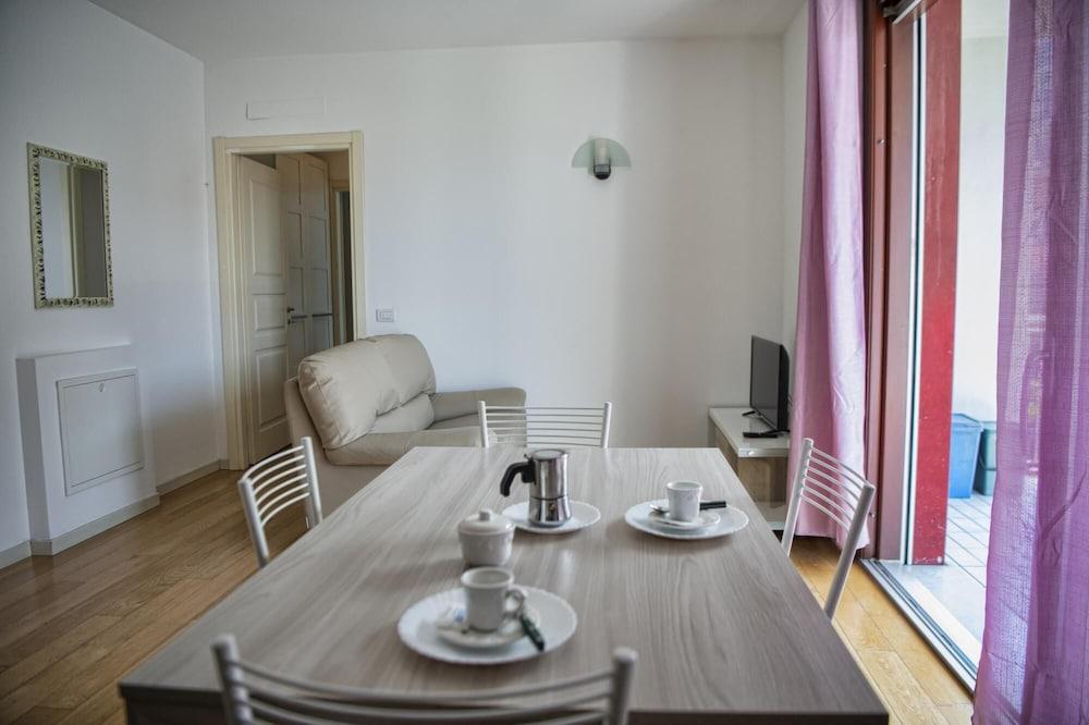 Como Comfort Flat by Wonderful Italy 2