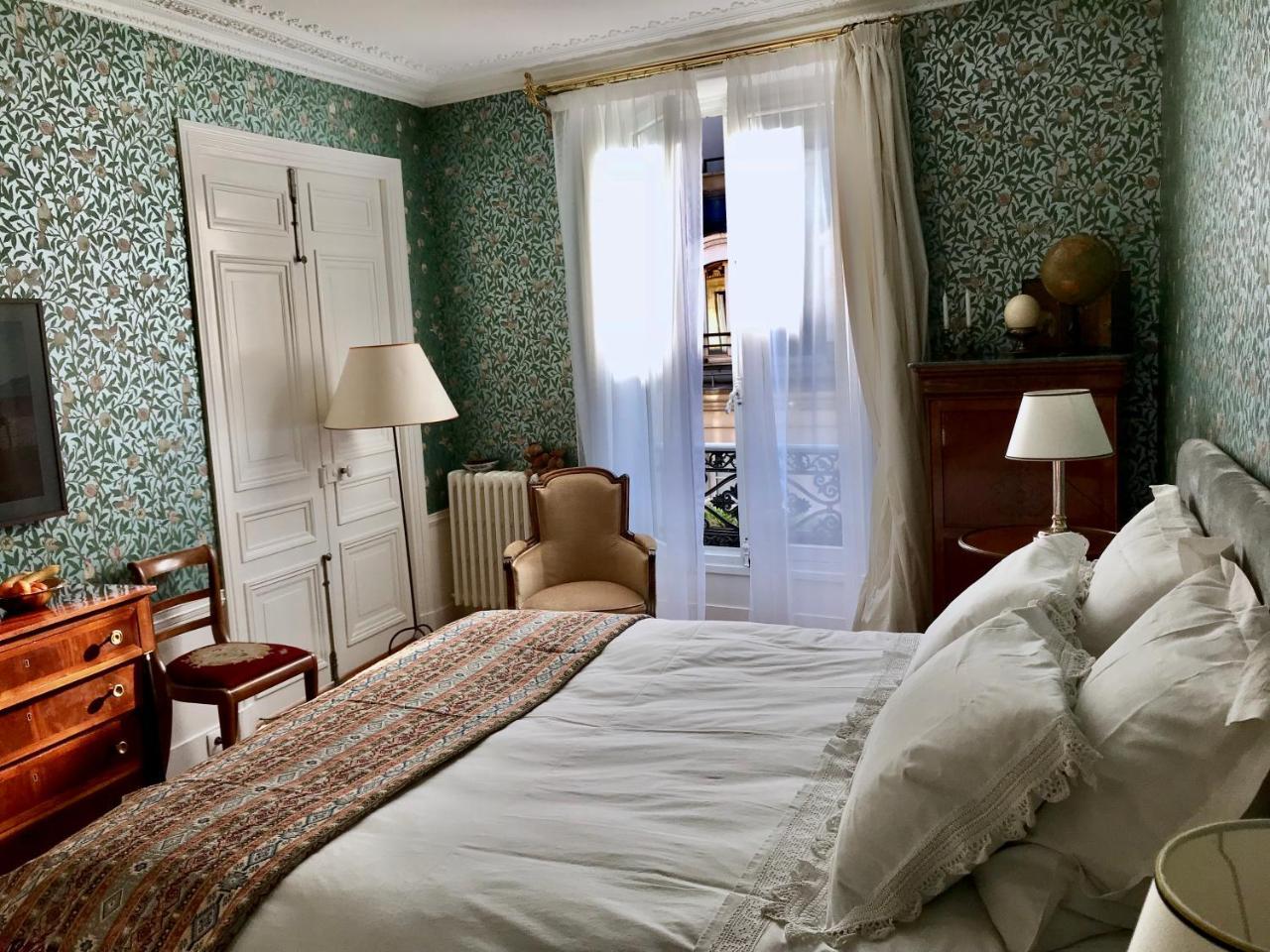 Le 48 Paris (Adults Only)