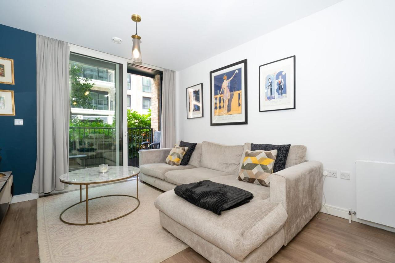 Beautiful Modern One Bedroom Apartment Chelsea