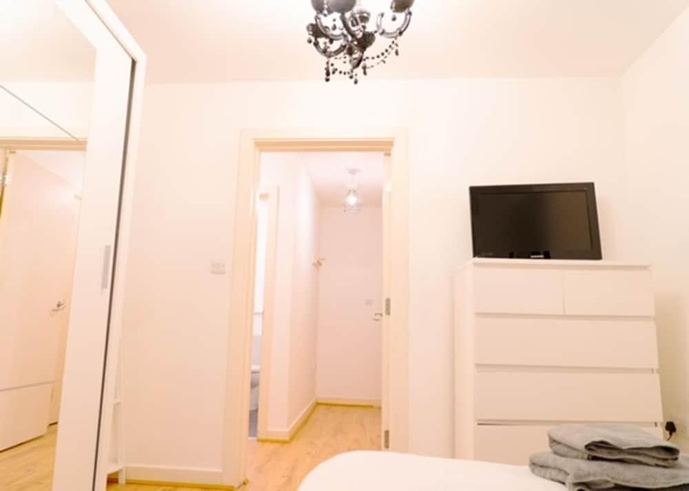 Lovely 1-Bed Apartment in Hackney London 1