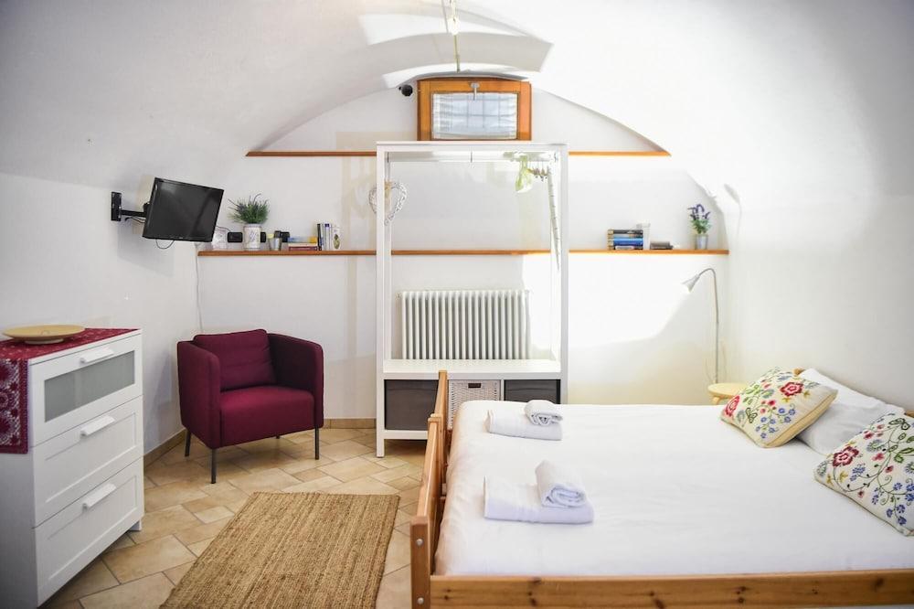 La Filanda Apartments by Wonderful Italy - Taverna
