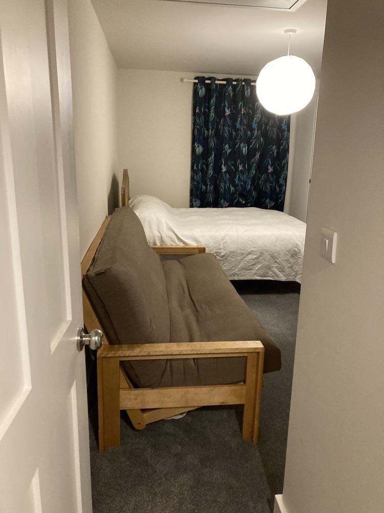 Beautiful 1-Bed Studio in London