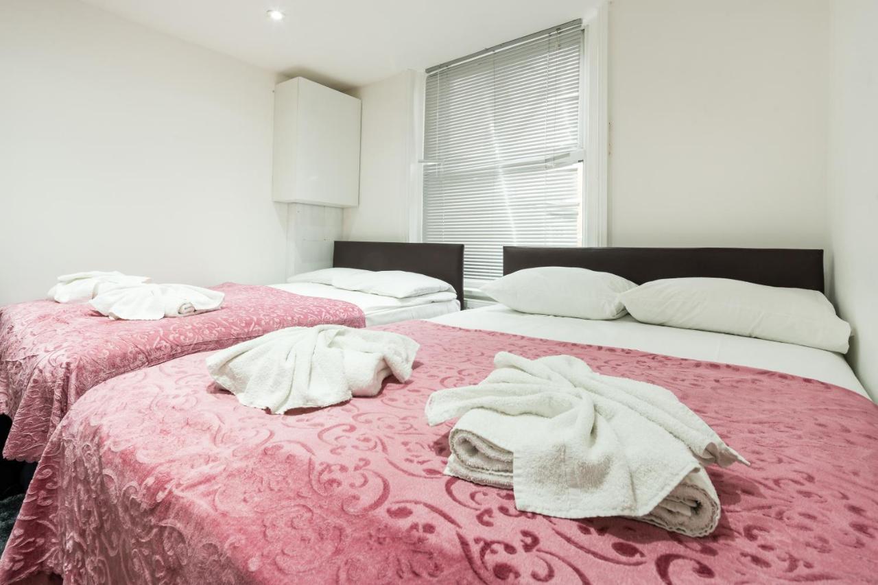 Whitechapel Grand 2
