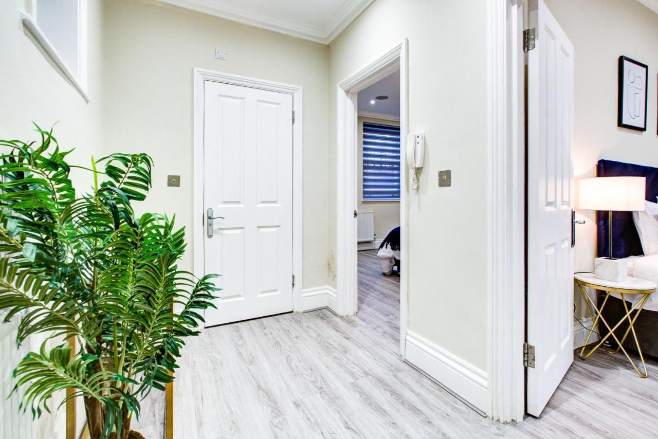 Hybrid Resi - Battersea 2
