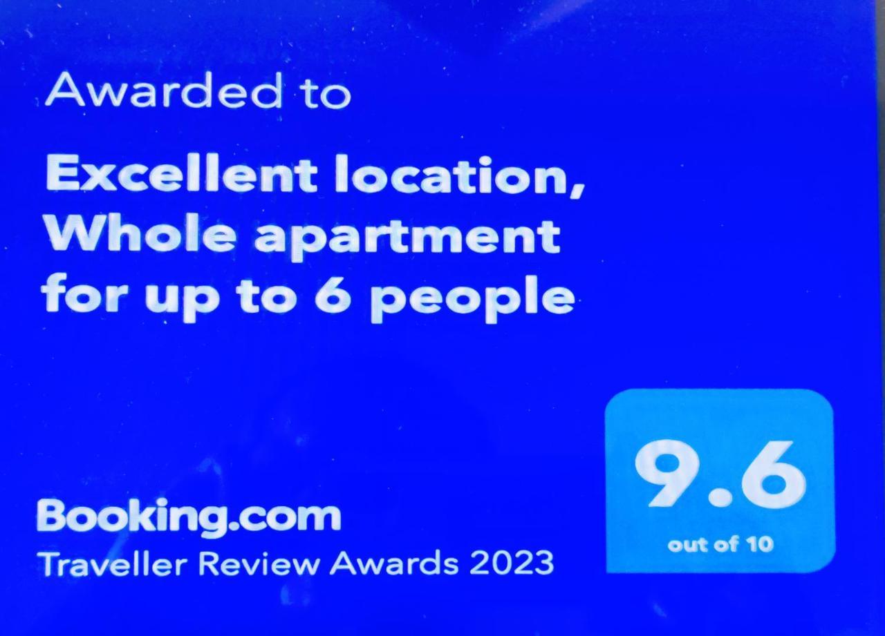 Location Location Location, Whole Apartment for You! 1