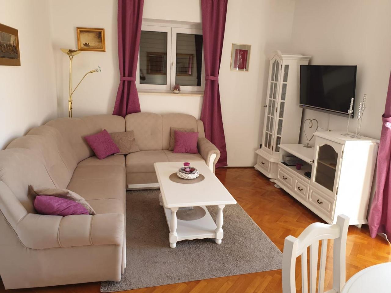 De Luxe Apartment Mediteran 5 2