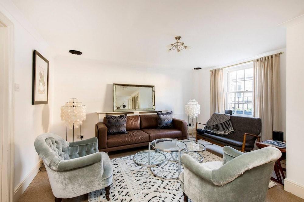 Long Stay Discounts - Beautiful 2bed Notting Hill 1
