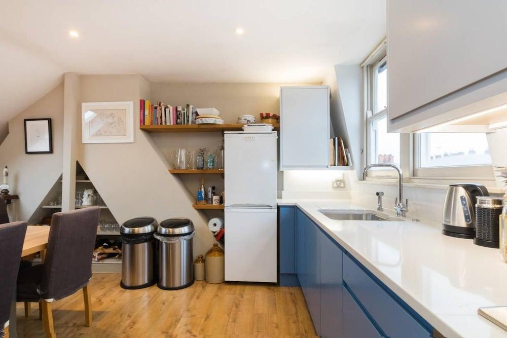 Marvellous 1 Bed Fulham Apt W Terrace 1
