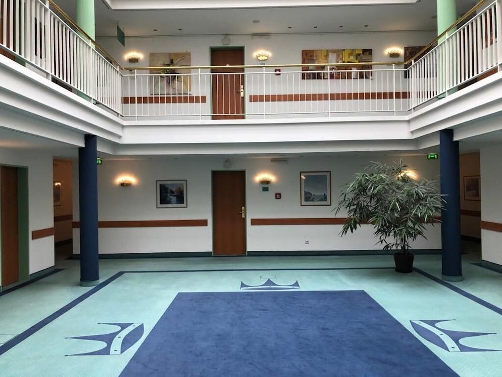 Khgm Kaiserhof Hotel Gmbh