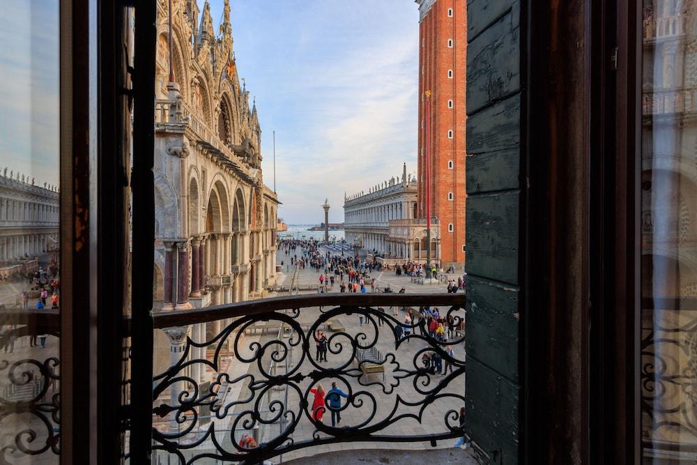 286 Piazza San Marco 1