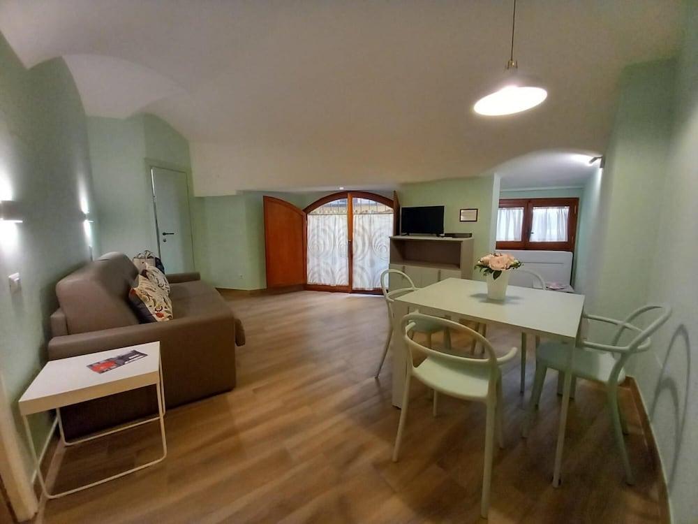 Ramaglianti Apartment 2