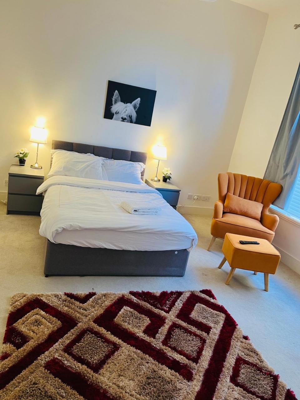 Spacious 2 Bedroom Apartment in Woolwich Arsenal 2