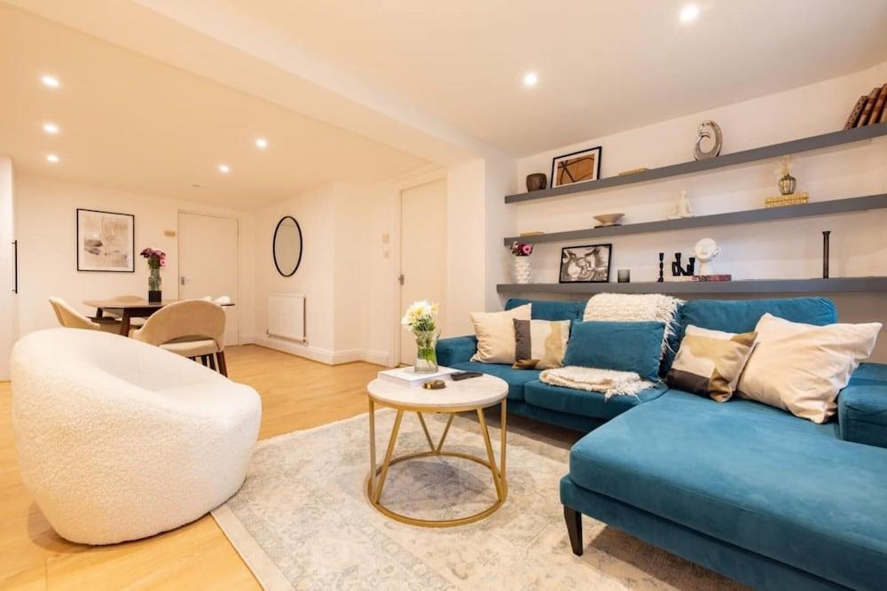 The Brixton Place - Stunning 1bdr W Study Room 1