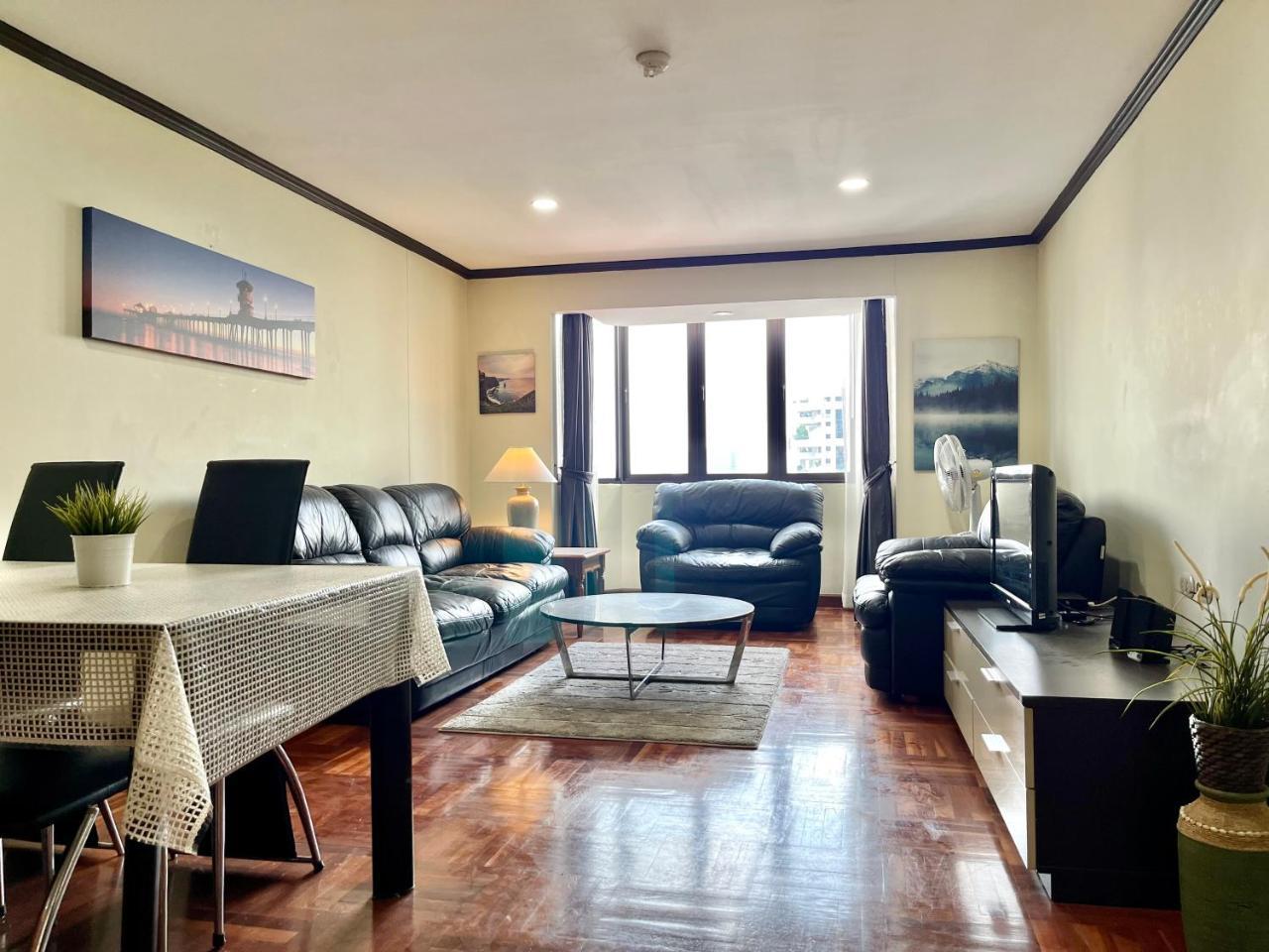 Omni Towers - Large 1 Bedroom Condo Soi Nana