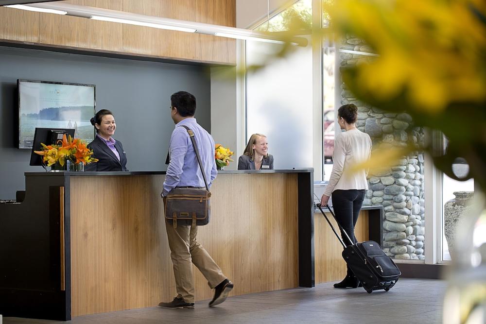 Mercure Queenstown Resort 1