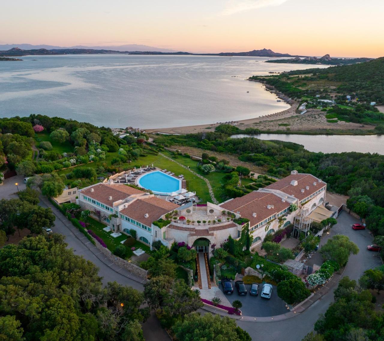 L'ea Bianca Luxury Resort