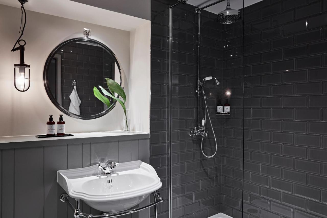 Kimpton Charlotte Square 1