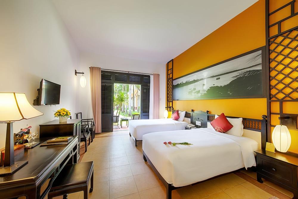 Hoi An Beach Resort 1