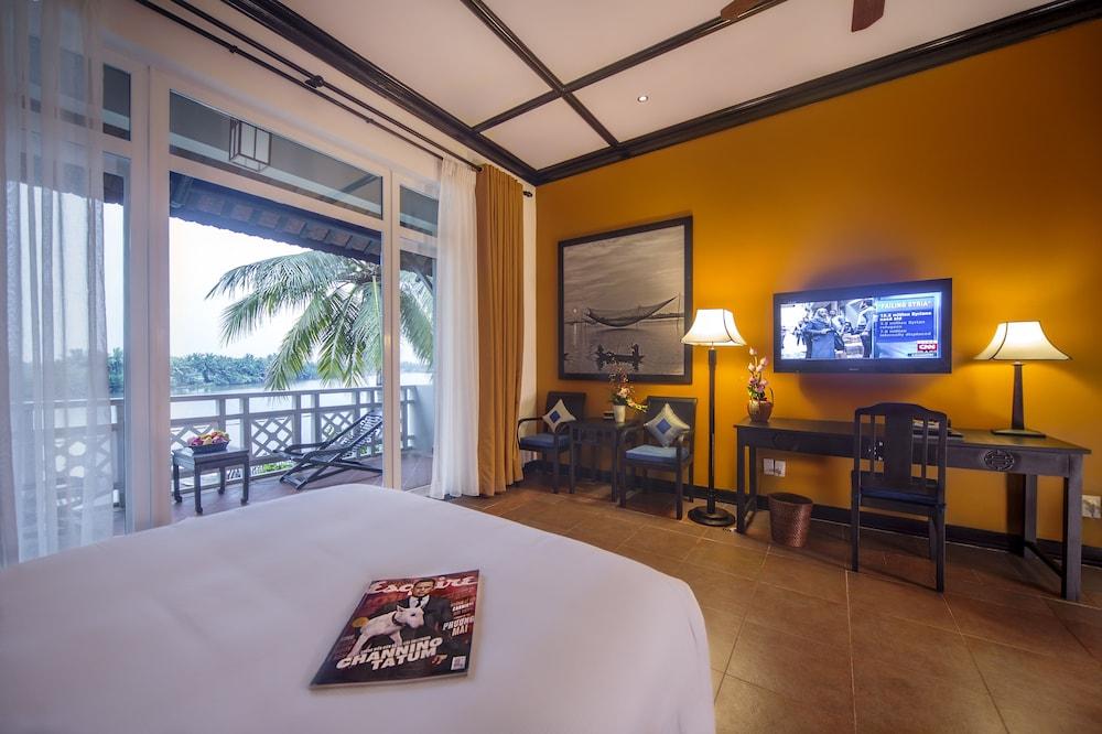 Hoi An Beach Resort 2
