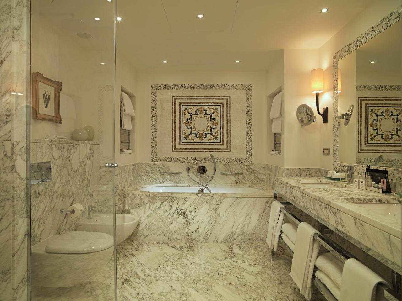 Hotel Savoy Florence, a Rocco Forte Hotel 1