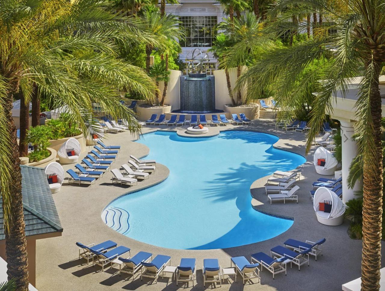 Four Seasons Hotel las Vegas 2