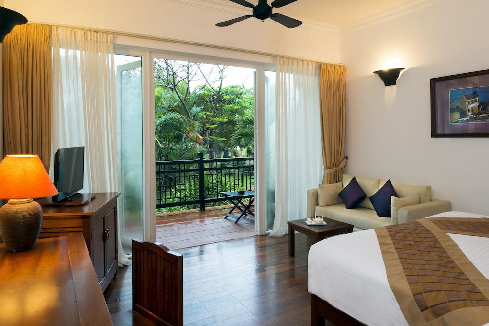Victoria Hoi An Beach Resort & SPA 2