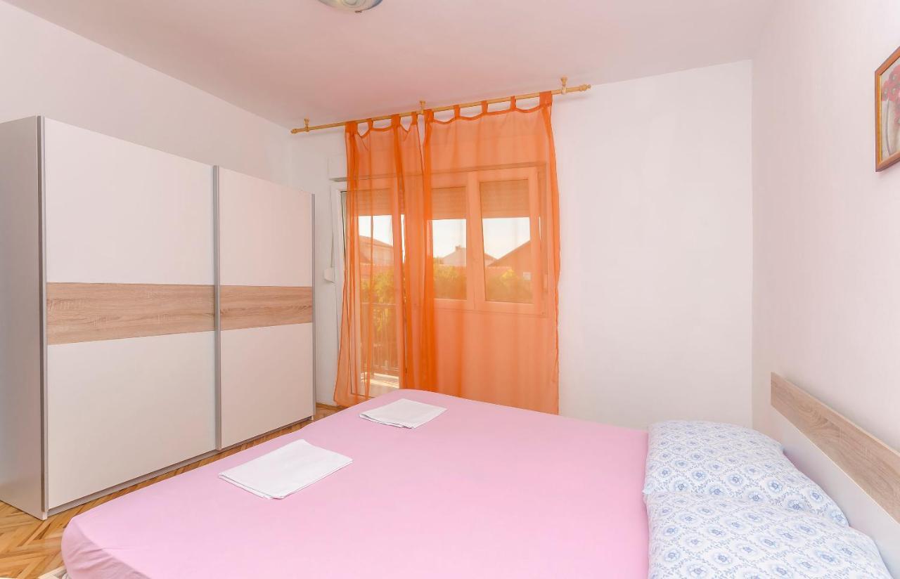 Rooms Mira II 2