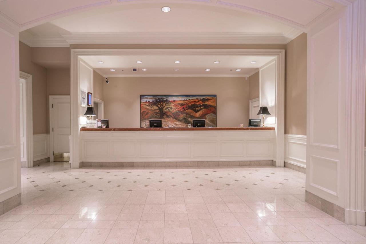 The Sutton Place Hotel Vancouver 2